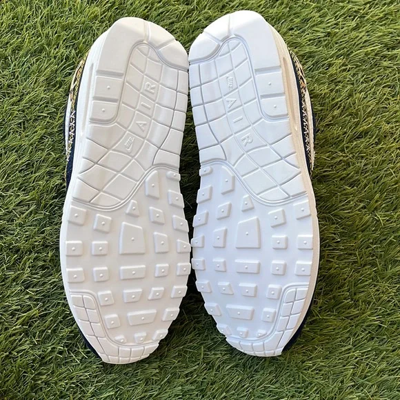 Nike Air Max 1 PRM - Picture 5 of 5